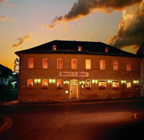 Hotel Post Nordhalben ภายนอก รูปภาพ